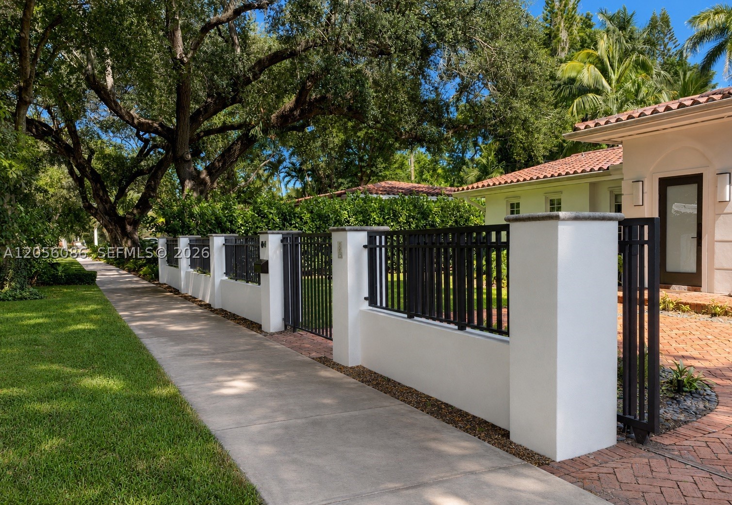 614 San Juan Dr, Coral Gables FL 33143