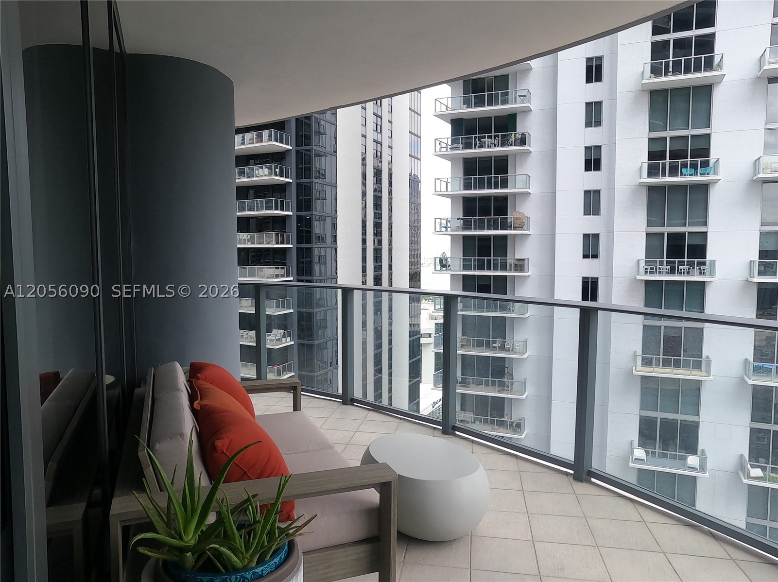 1000 Brickell Plaza #2301, Miami FL 33131
