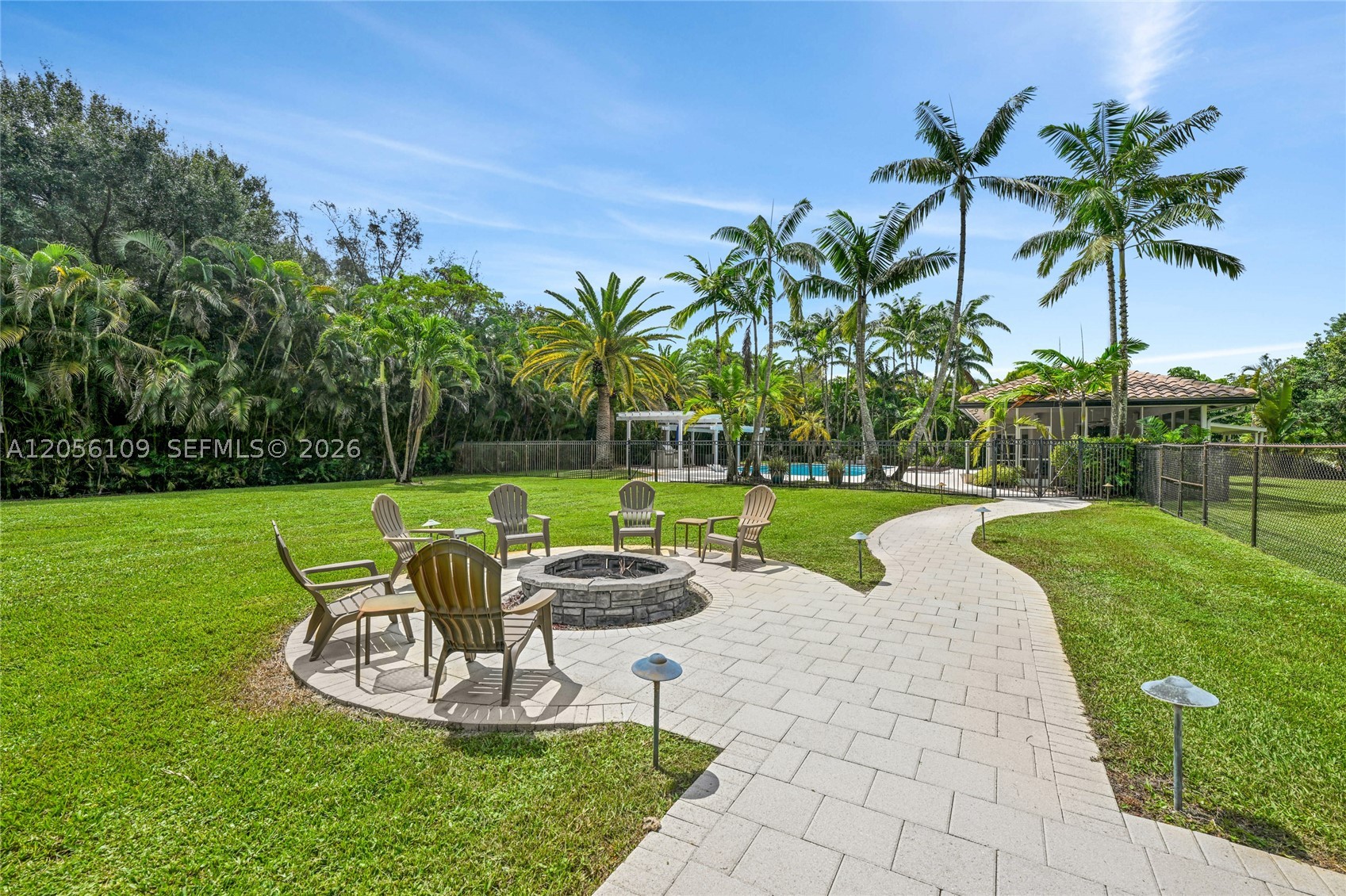 11070 SW 52nd Ct, Davie FL 33328