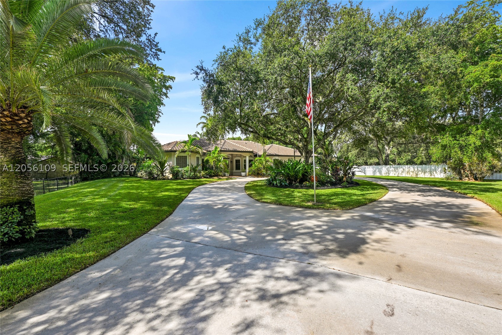 11070 SW 52nd Ct, Davie FL 33328