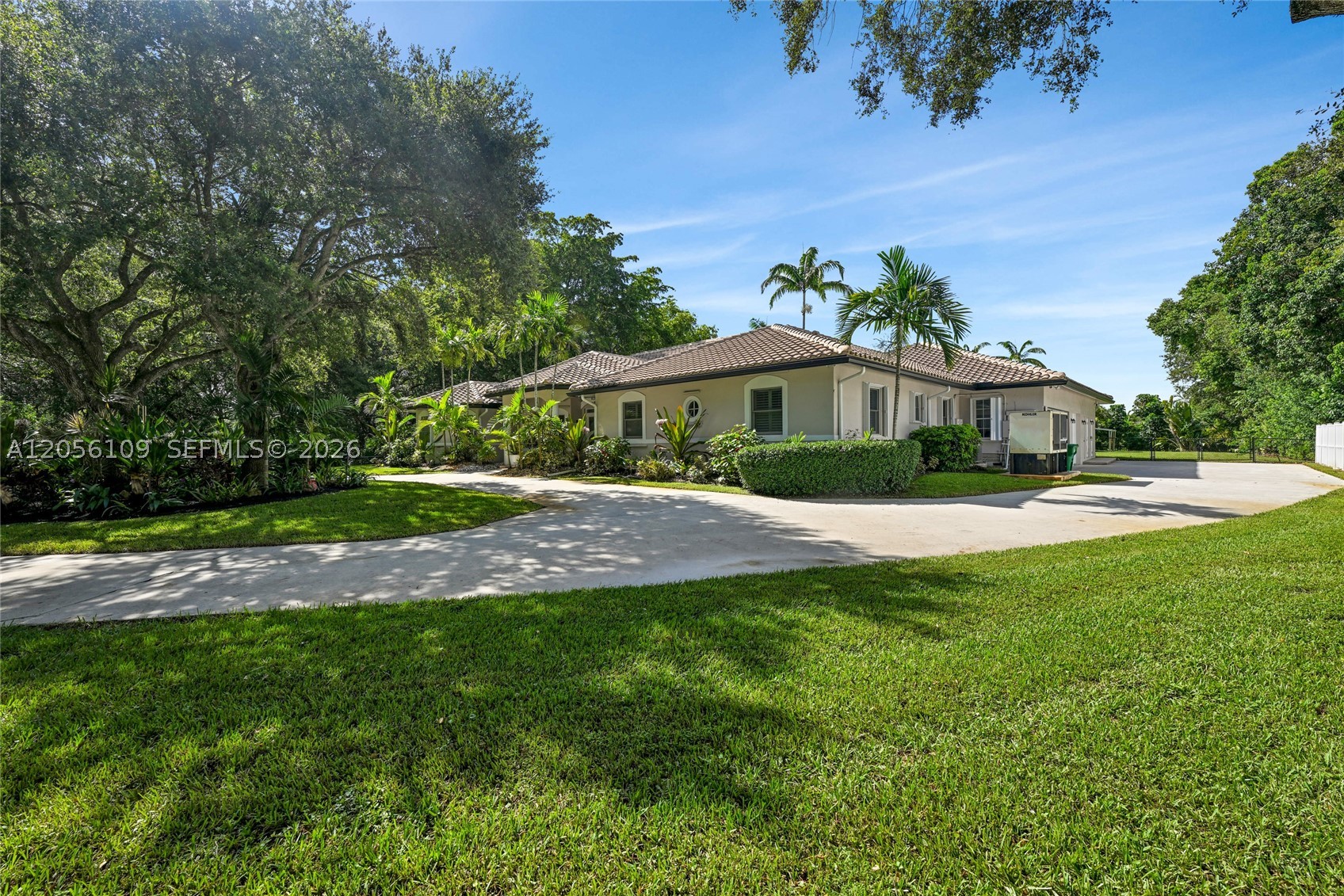 11070 SW 52nd Ct, Davie FL 33328