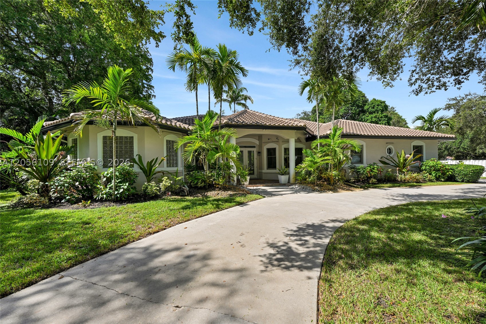 11070 SW 52nd Ct, Davie FL 33328
