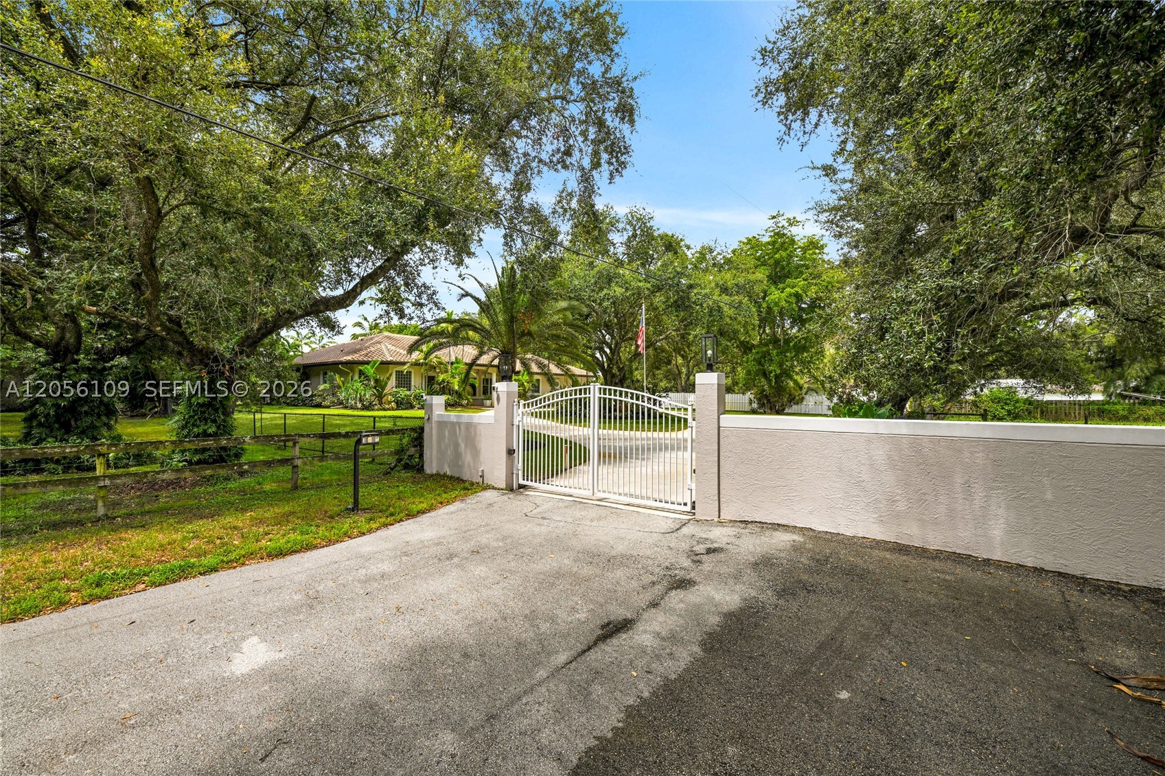 11070 SW 52nd Ct, Davie FL 33328