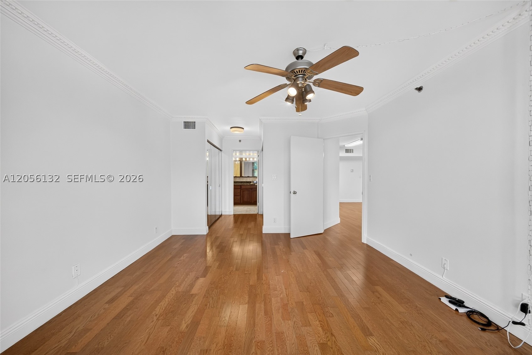 3600 Mystic Pointe Dr #310, Aventura FL 33180