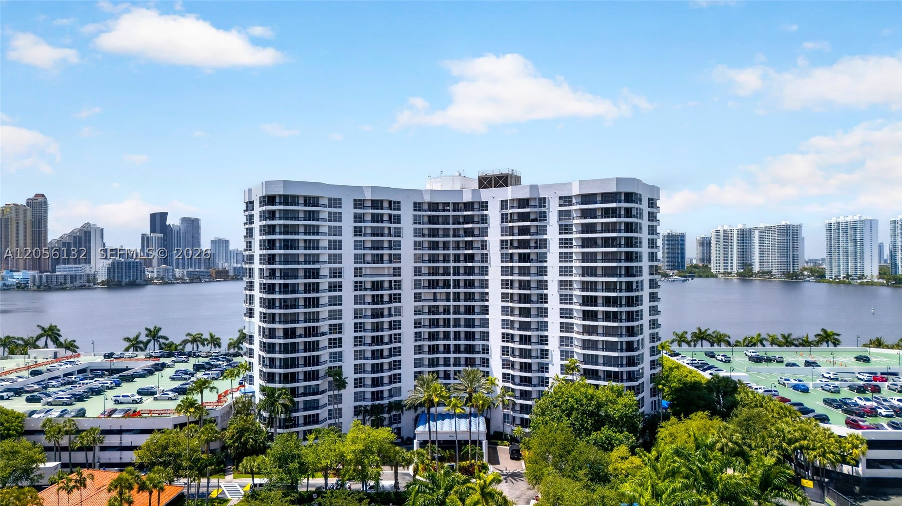 3600 Mystic Pointe Dr #310, Aventura FL 33180