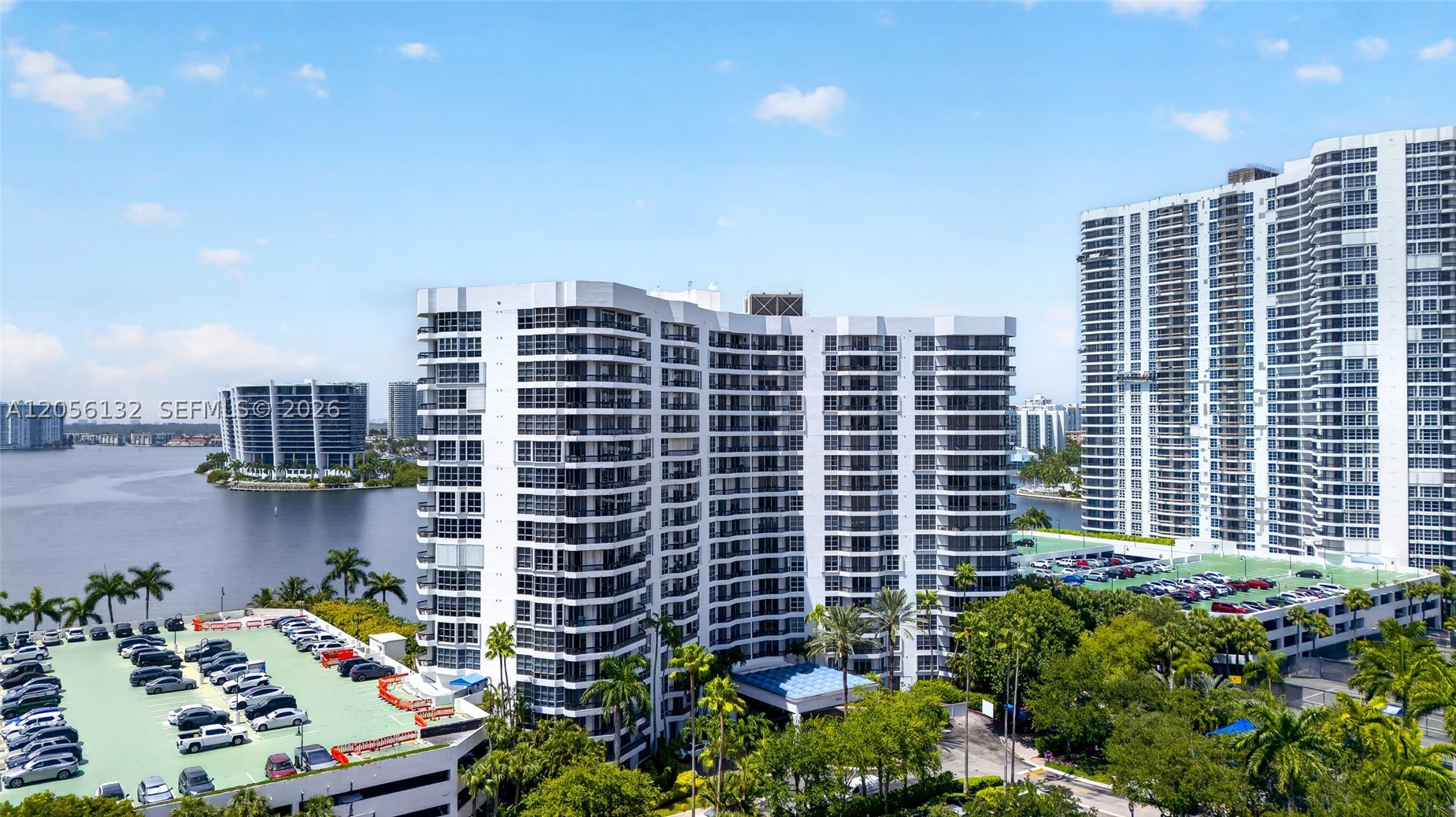 3600 Mystic Pointe Dr #310, Aventura FL 33180
