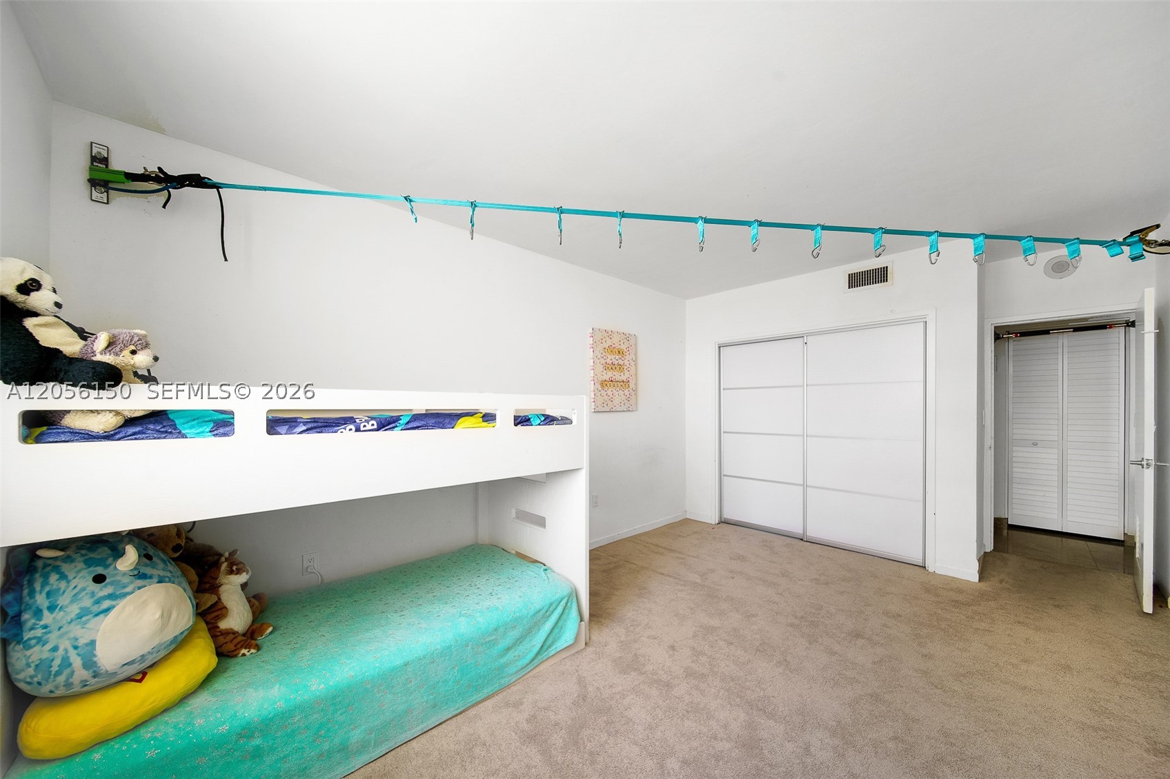Miami Beach FL 33140 - A12056150