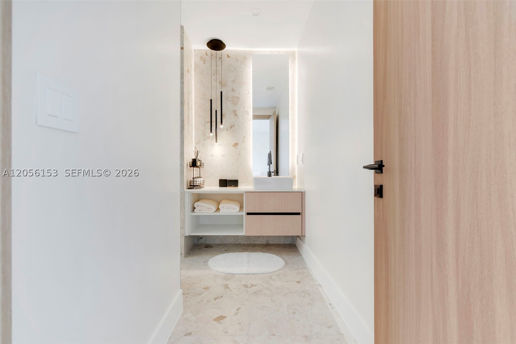 3011 SW 27th St #1, Miami FL 33133