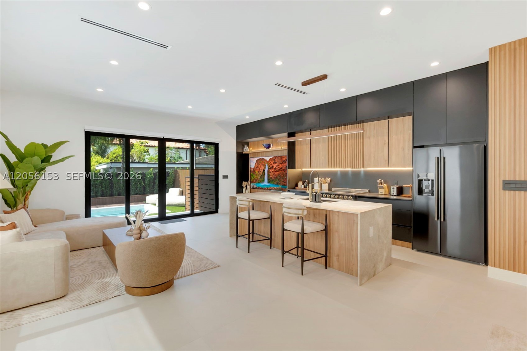 3011 SW 27th St #1, Miami FL 33133