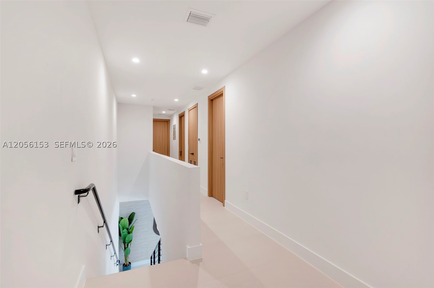 3011 SW 27th St #1, Miami FL 33133