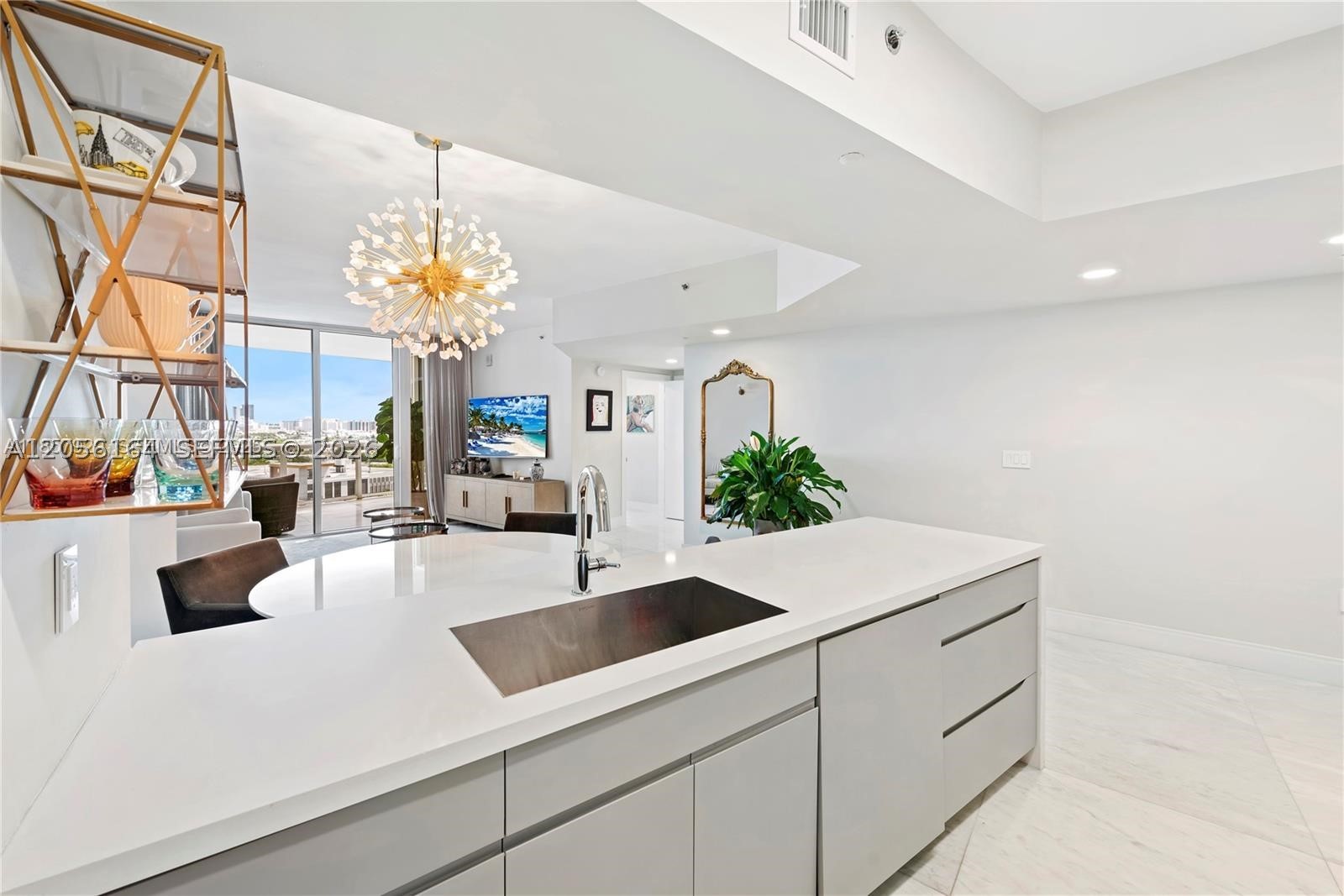 400 Alton Rd #1405, Miami Beach FL 33139