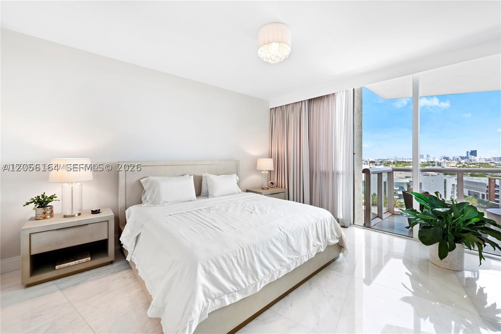 400 Alton Rd #1405, Miami Beach FL 33139