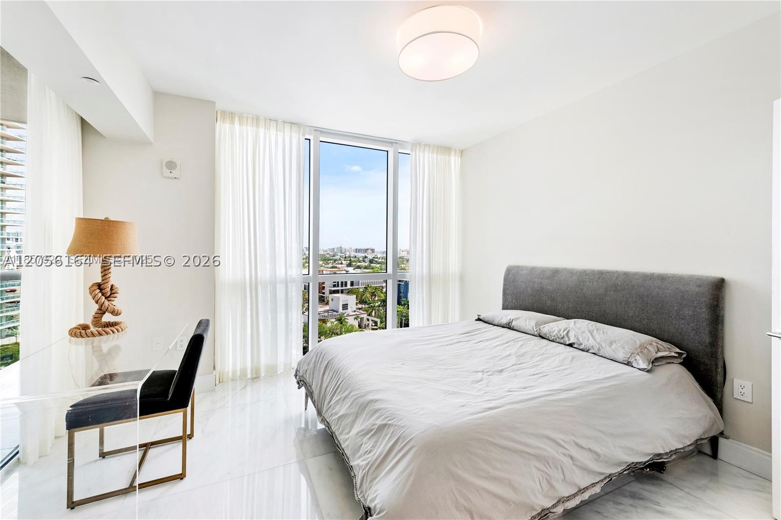400 Alton Rd #1405, Miami Beach FL 33139