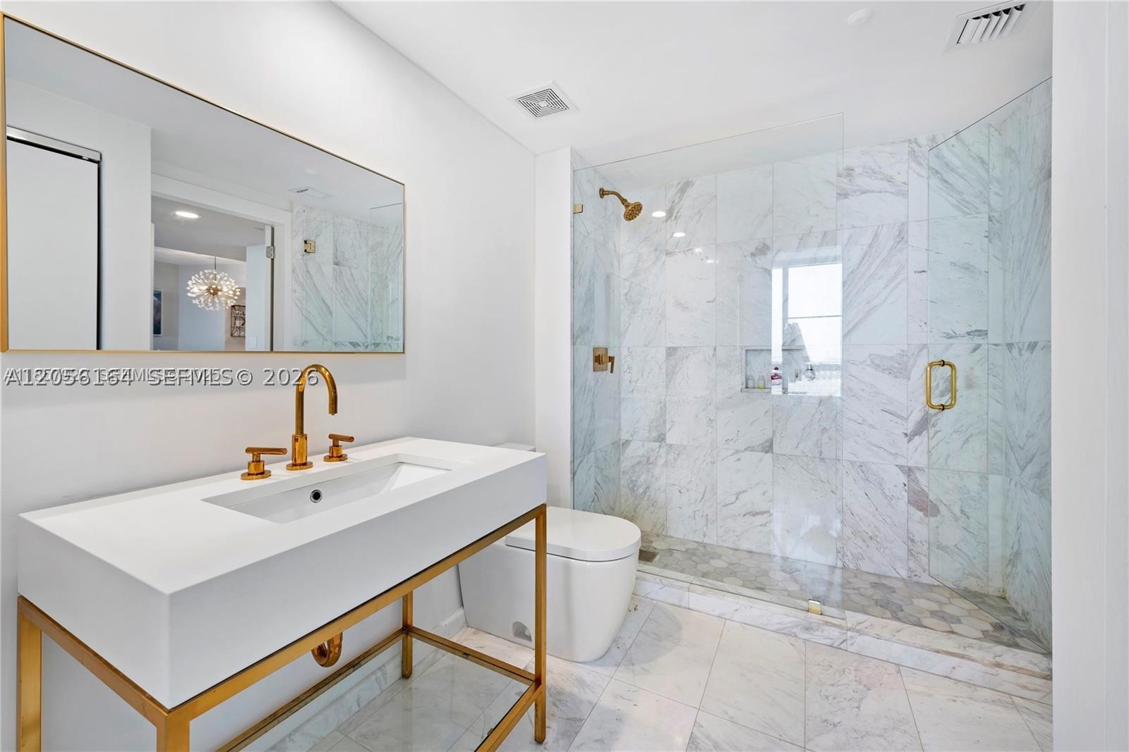 400 Alton Rd #1405, Miami Beach FL 33139