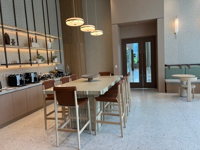 2411 Laguna circle #1509, Miami FL 33181
