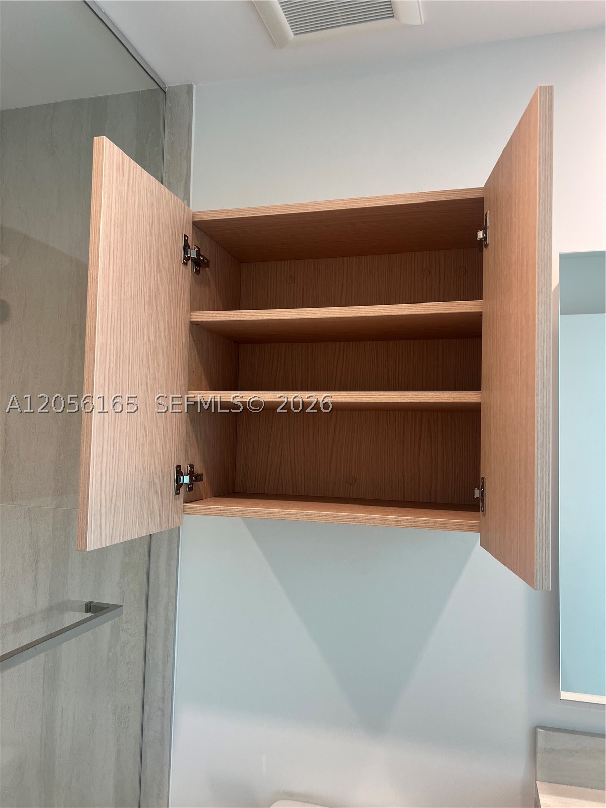 2411 Laguna circle #1509, Miami FL 33181