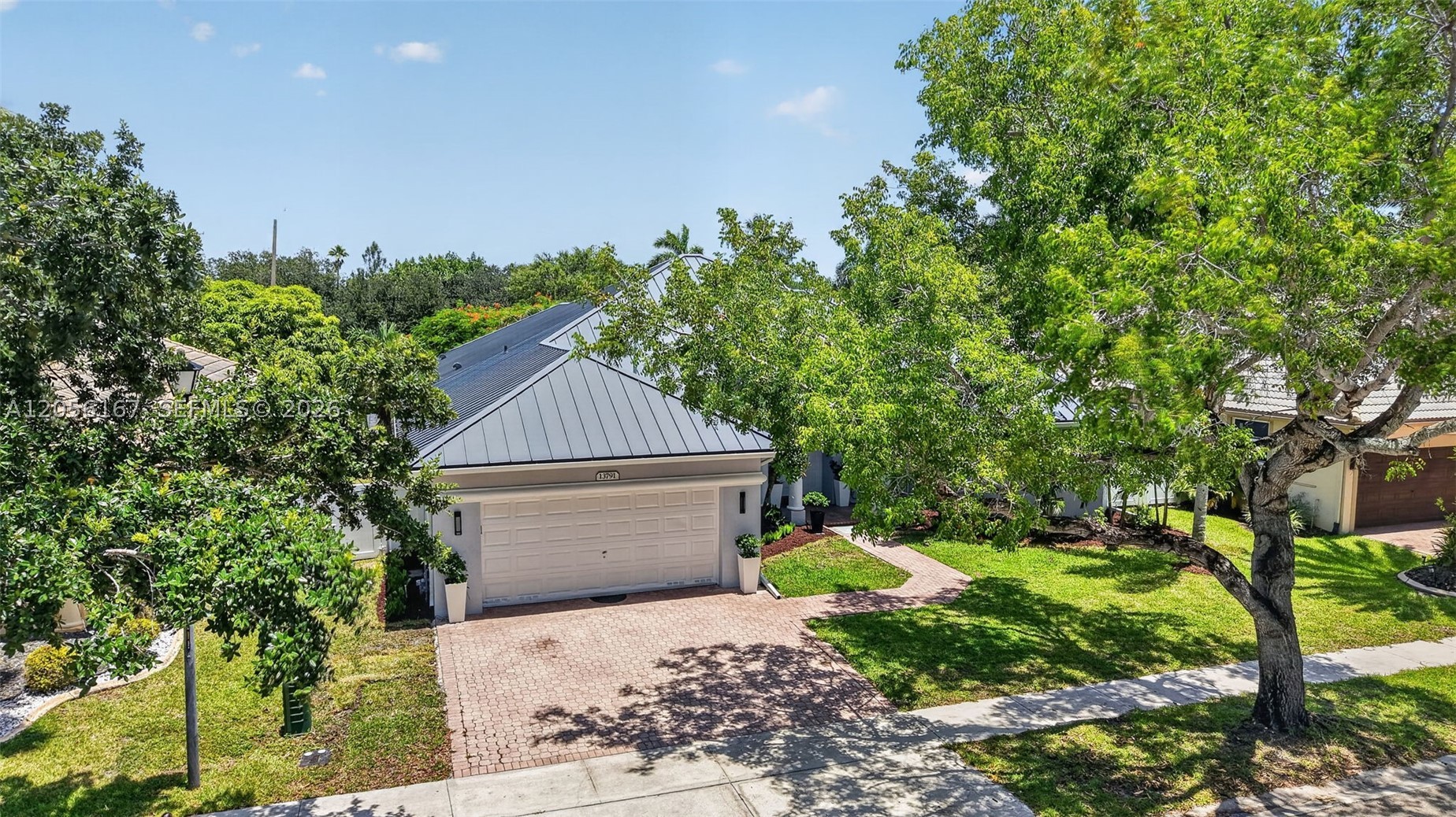 13791 NW 23rd St, Pembroke Pines FL 33028