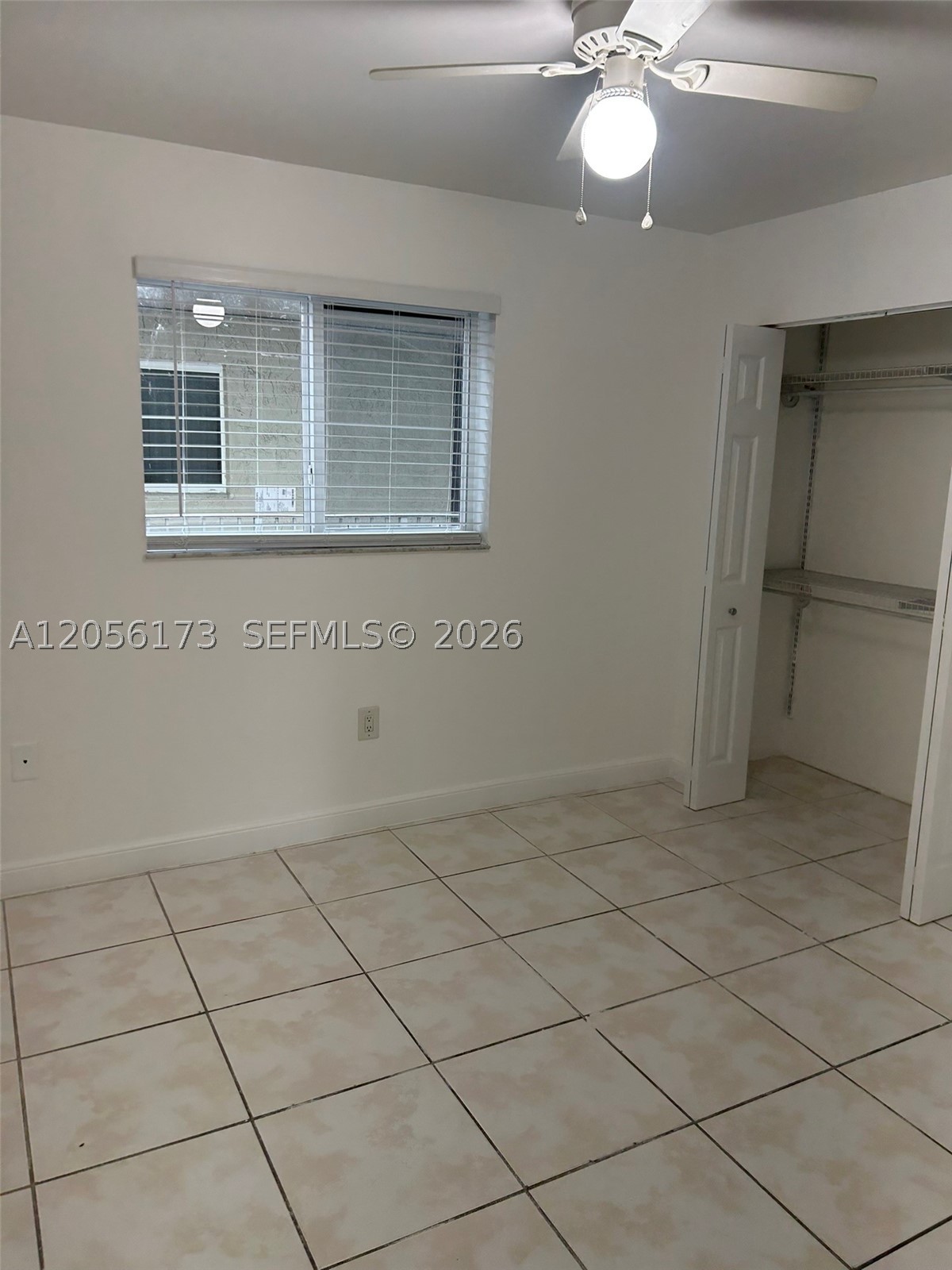 10000 NW 80th Ct #2456, Hialeah Gardens FL 33016