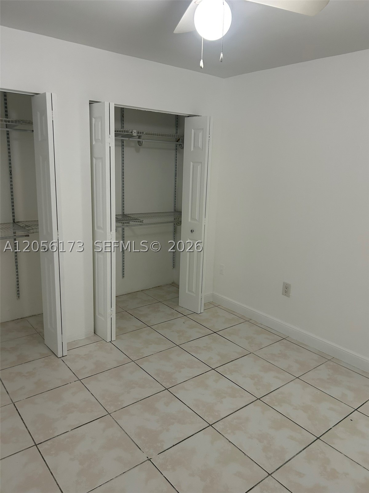 10000 NW 80th Ct #2456, Hialeah Gardens FL 33016