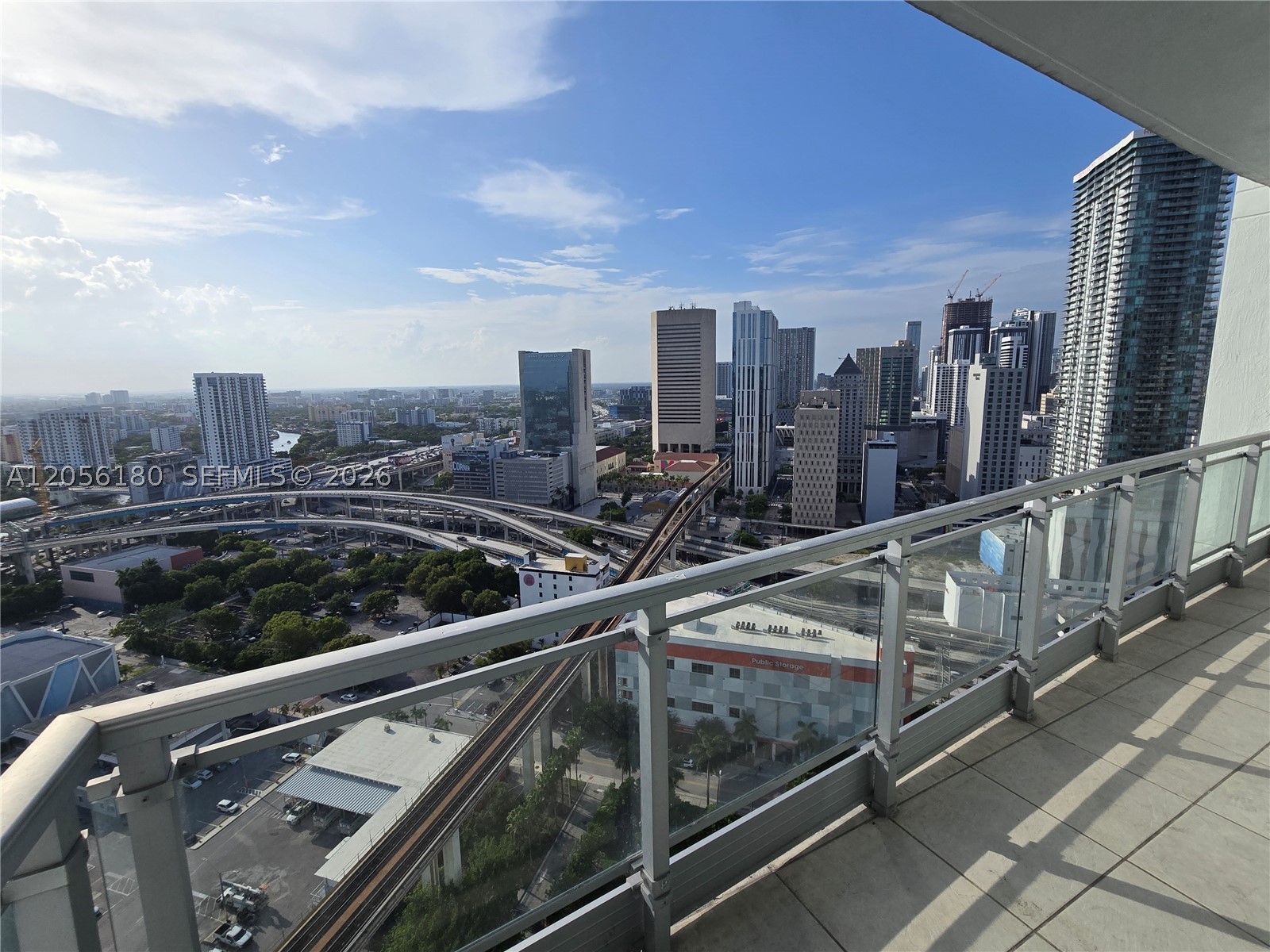 90 SW 3rd St #3006, Miami FL 33130
