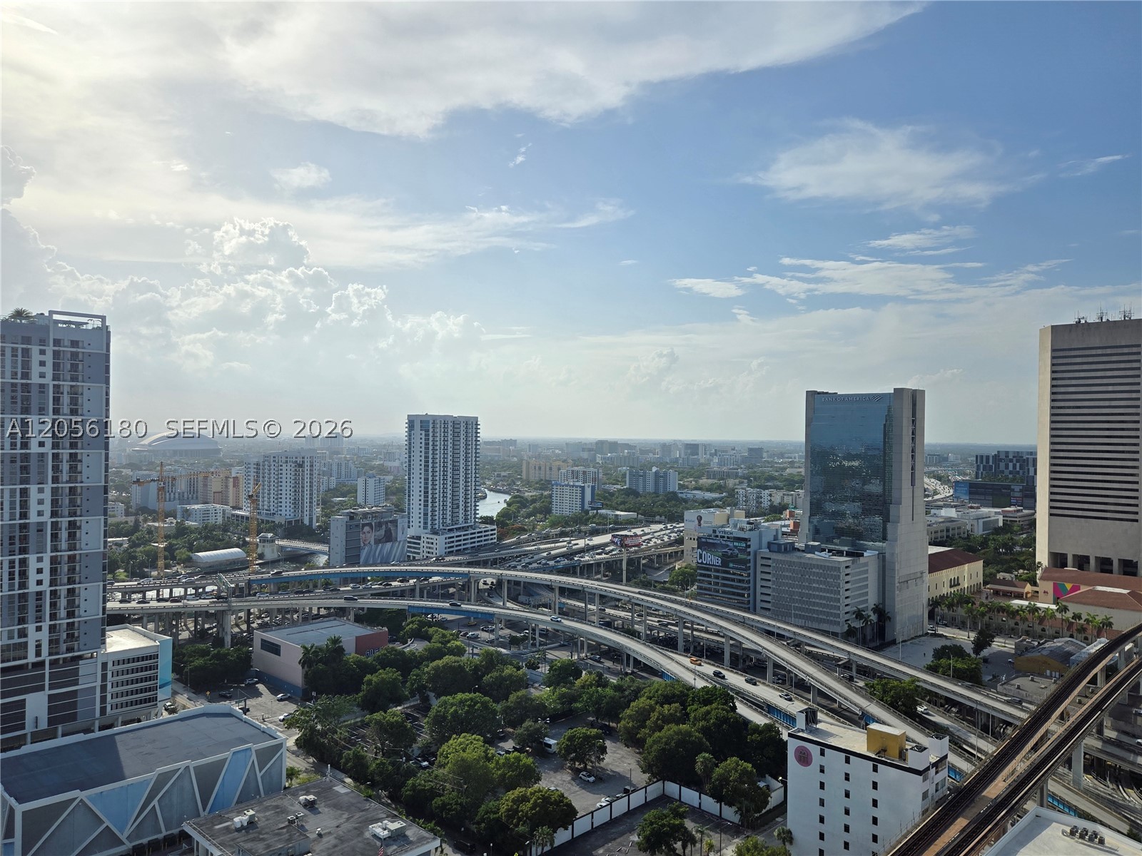90 SW 3rd St #3006, Miami FL 33130