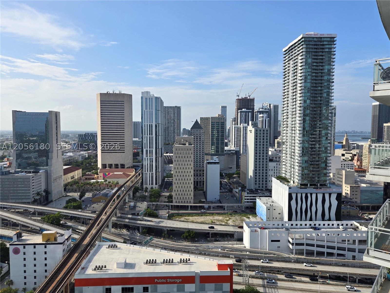 90 SW 3rd St #3006, Miami FL 33130