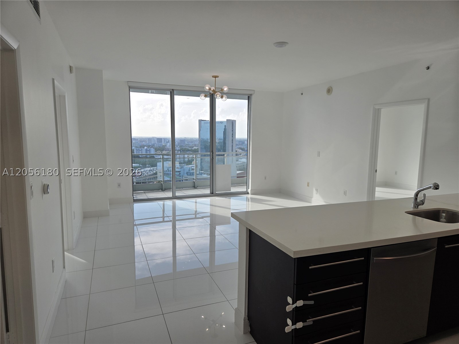 90 SW 3rd St #3006, Miami FL 33130