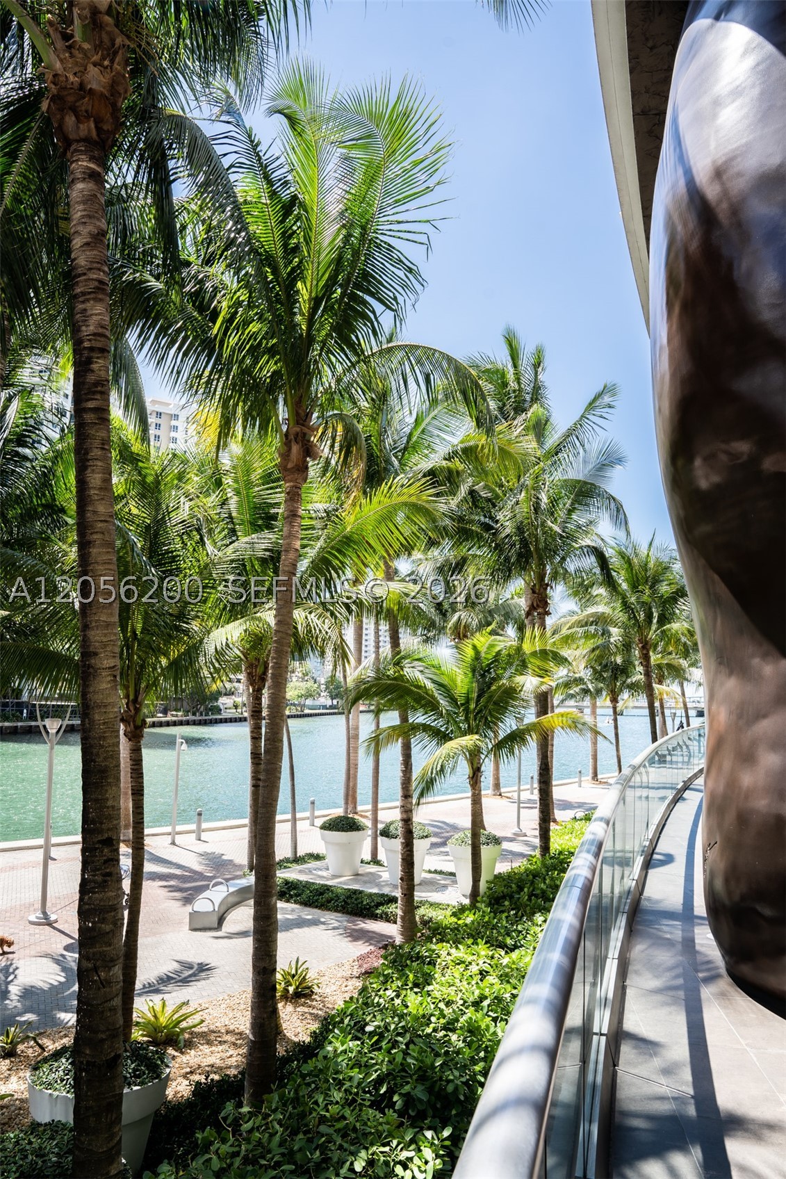 495 Brickell Ave #4205, Miami FL 33131