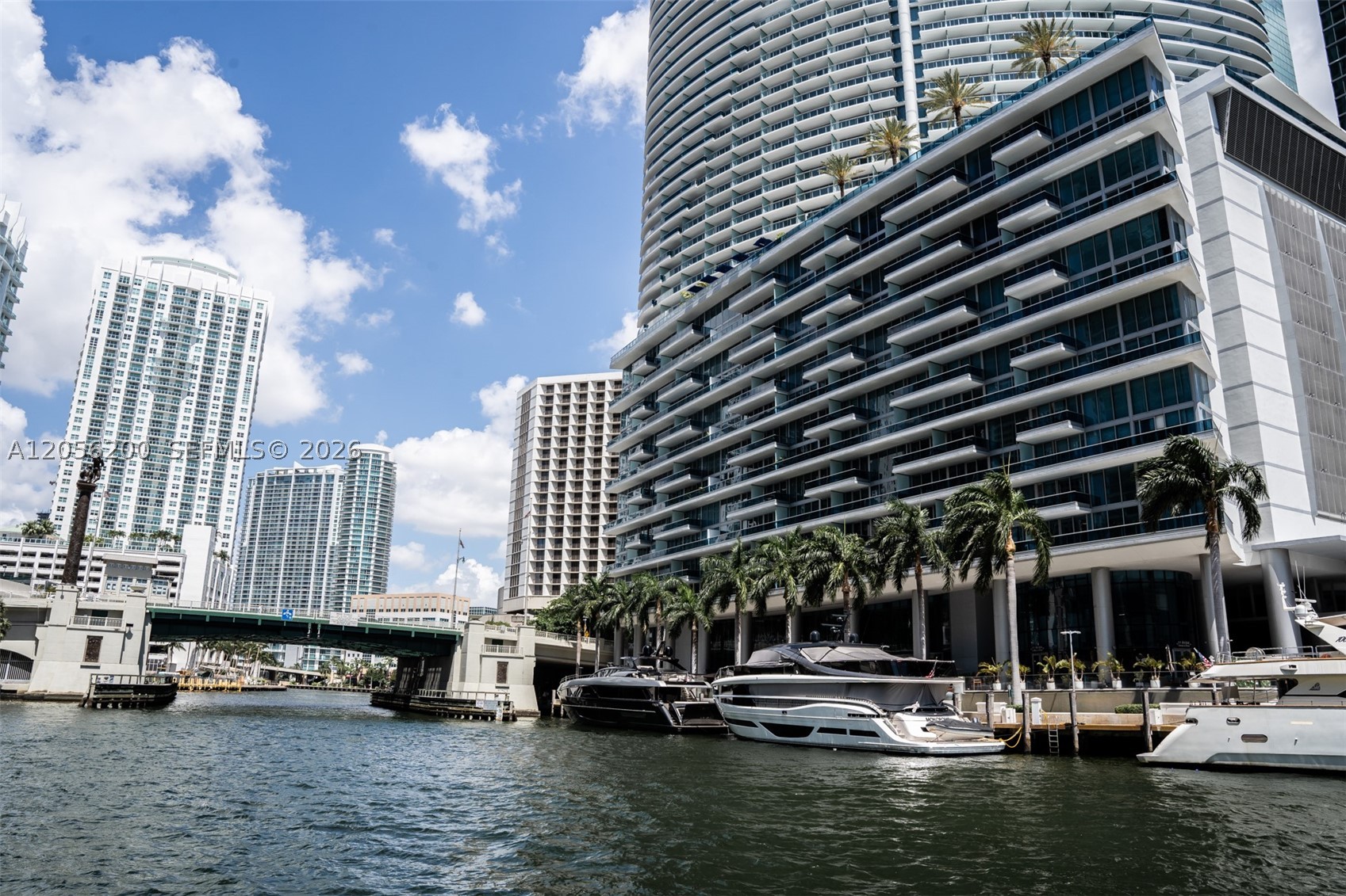 495 Brickell Ave #4205, Miami FL 33131