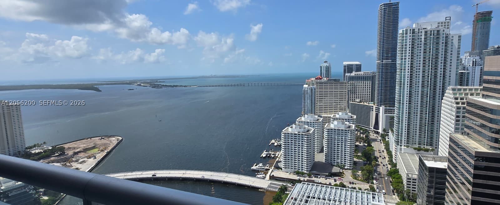 495 Brickell Ave #4205, Miami FL 33131