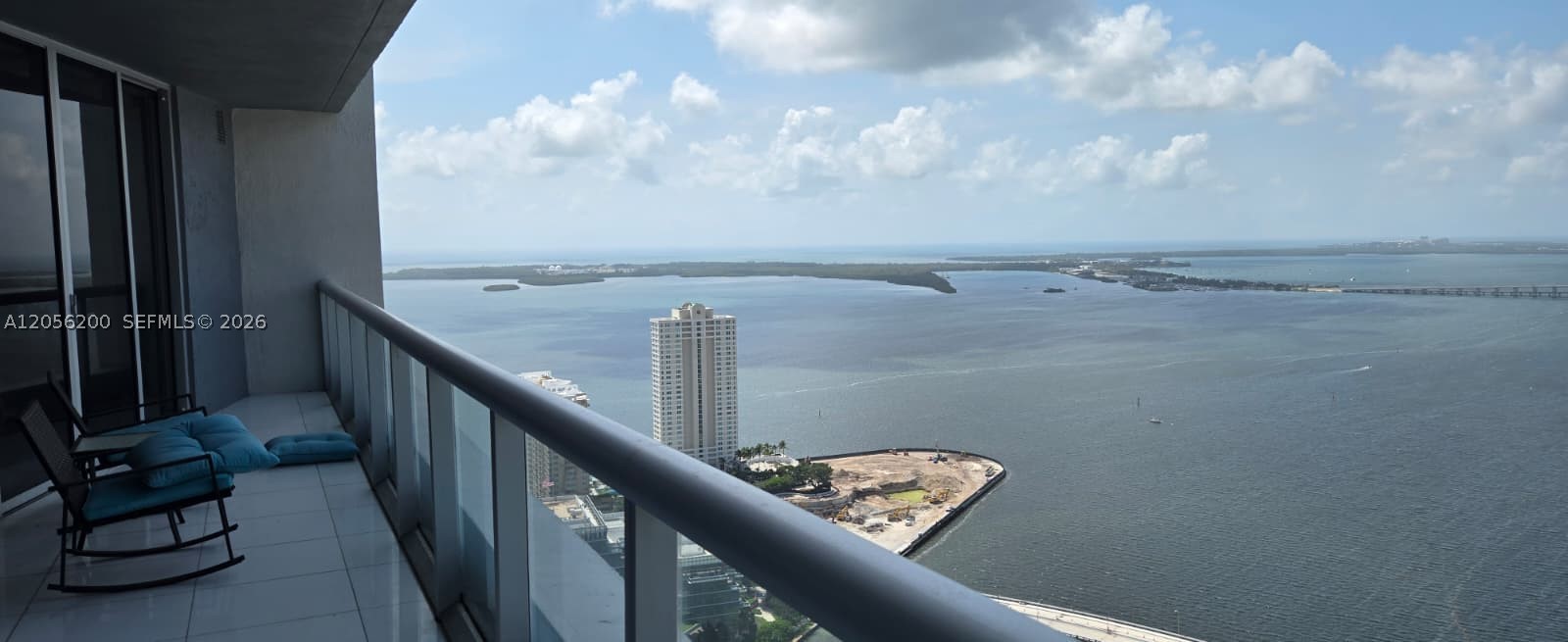 495 Brickell Ave #4205, Miami FL 33131