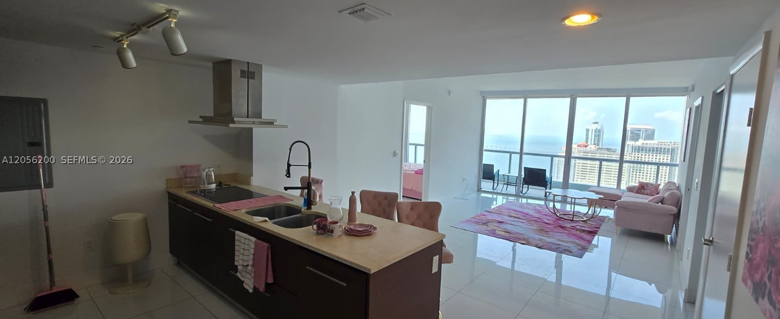 495 Brickell Ave #4205, Miami FL 33131