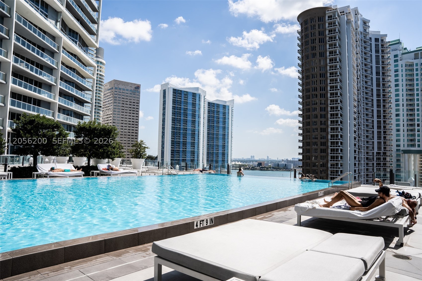 495 Brickell Ave #4205, Miami FL 33131