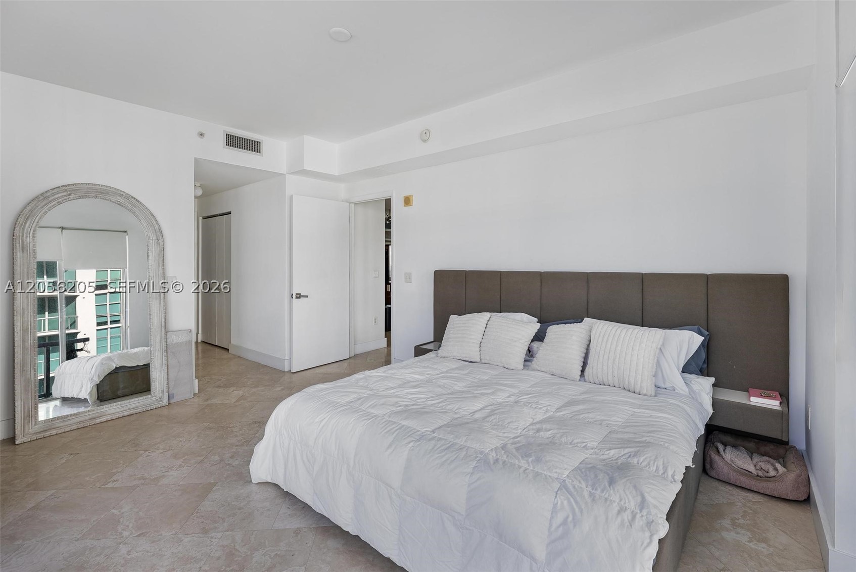 3131 NE 188th St #2-705, Aventura FL 33180