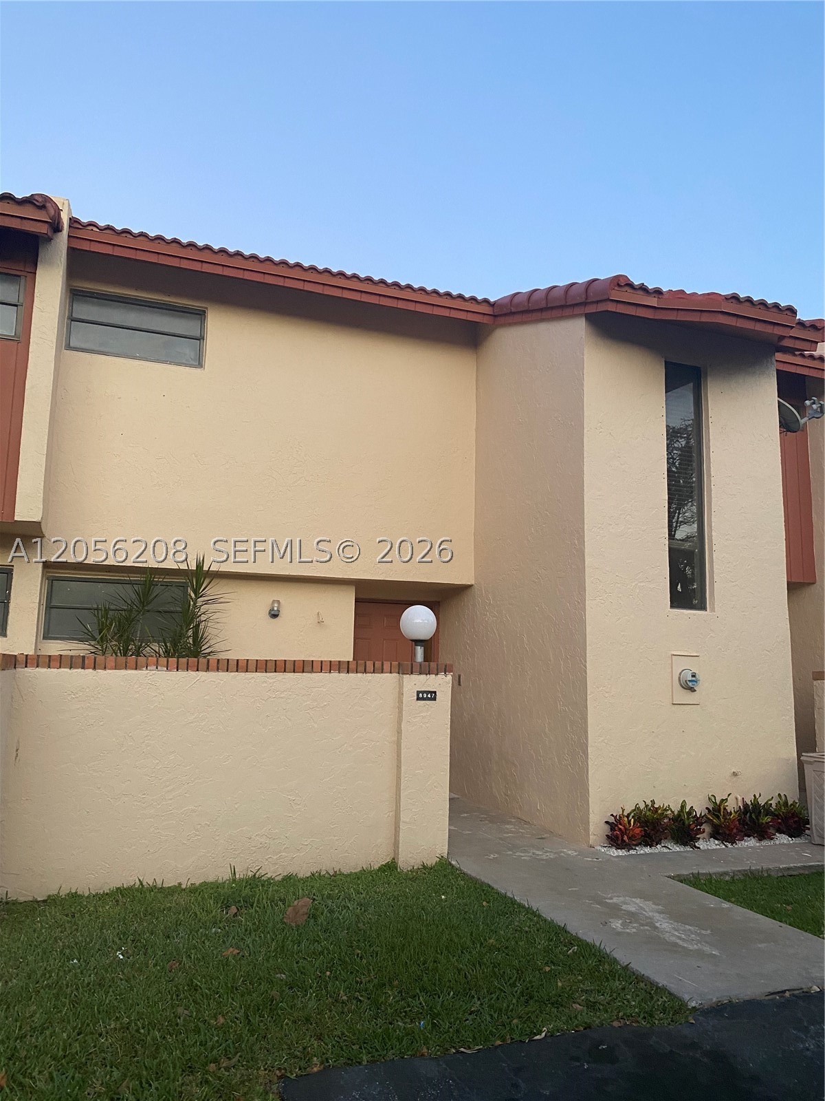 8947 SW 149th Pl, Miami FL 33196