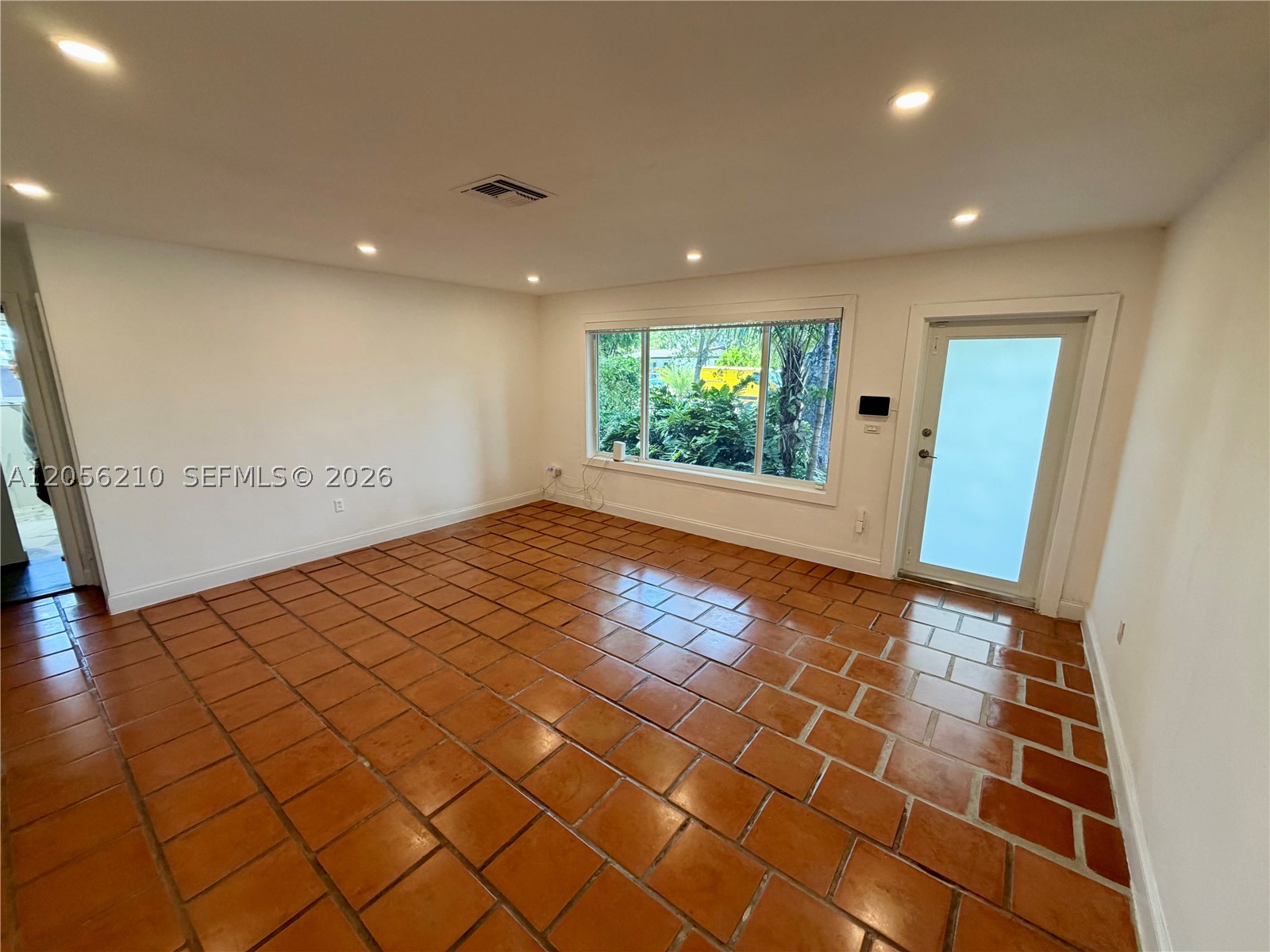 9340 Jamaica Dr, Cutler Bay FL 33189