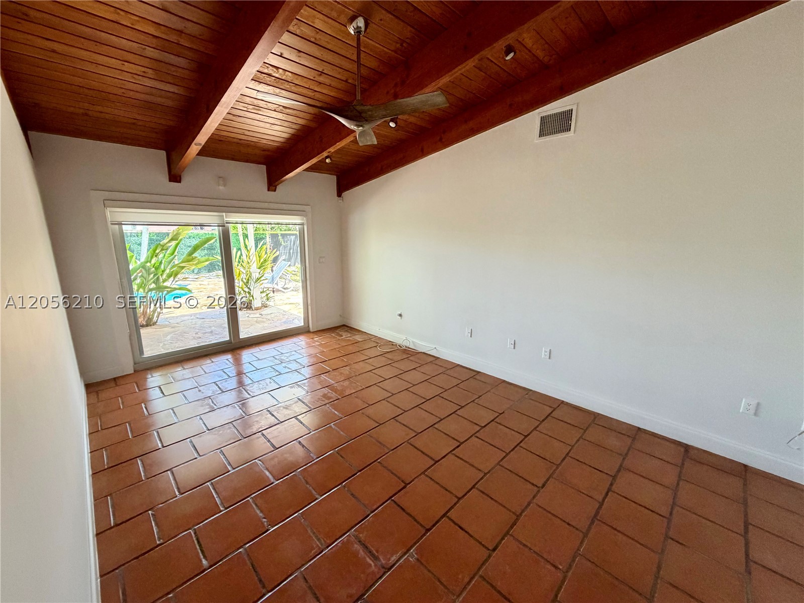 9340 Jamaica Dr, Cutler Bay FL 33189