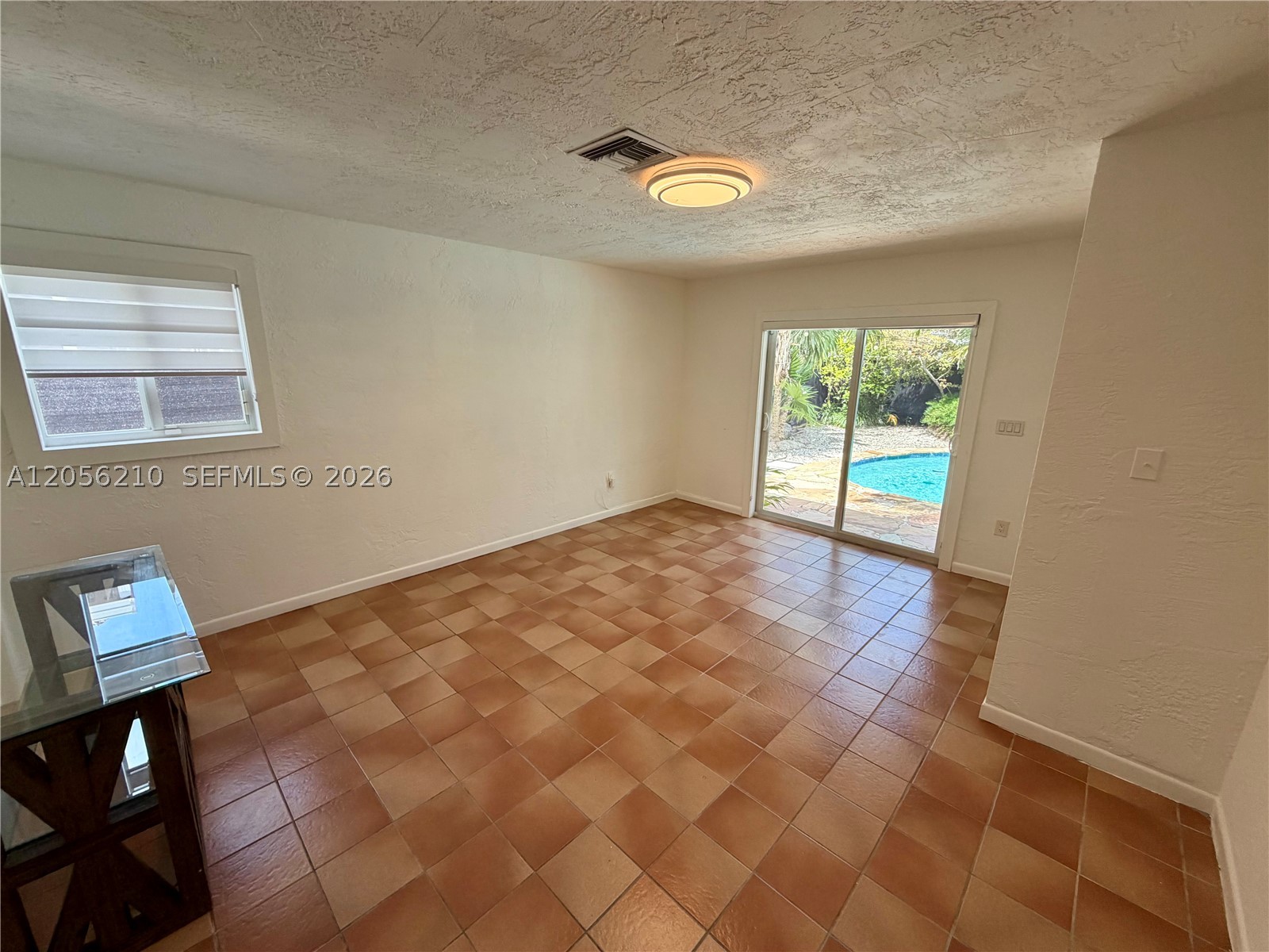 9340 Jamaica Dr, Cutler Bay FL 33189