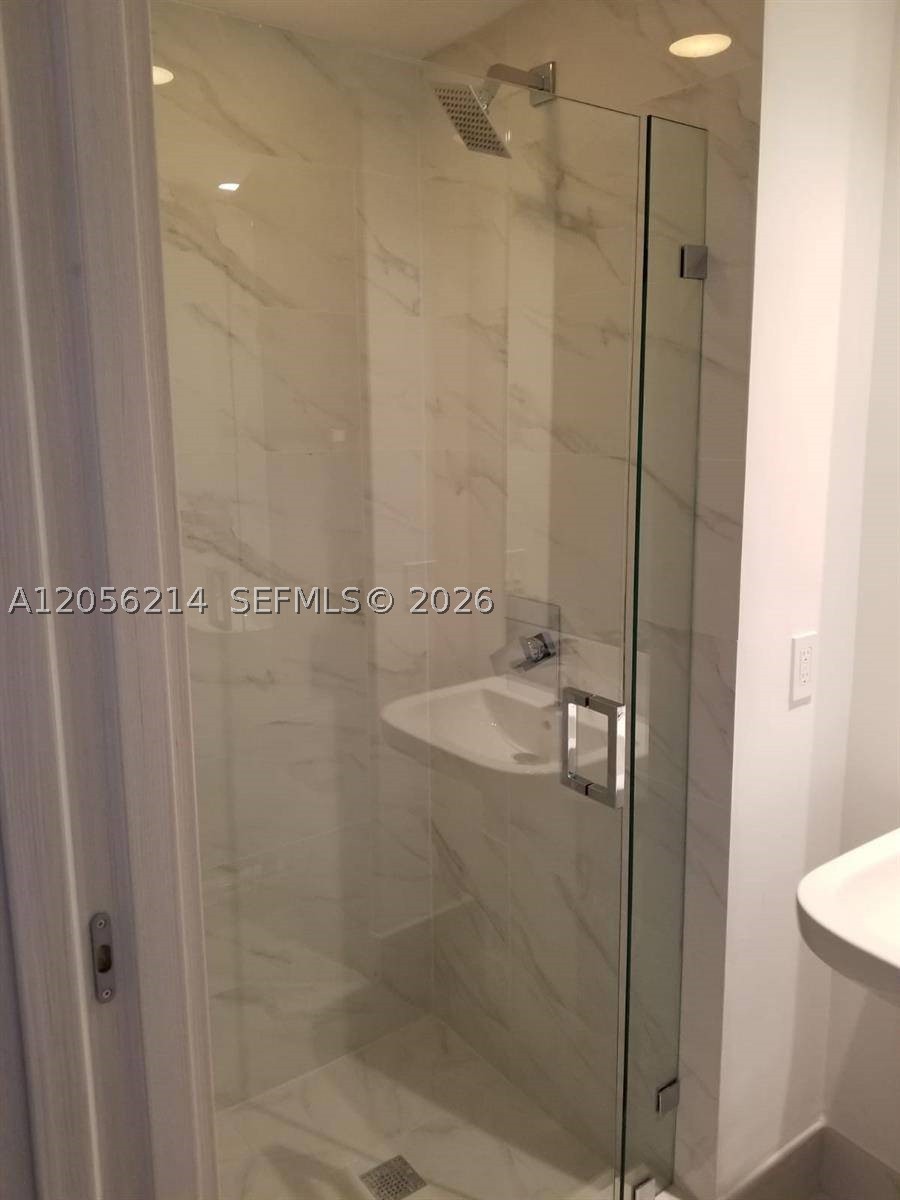 801 S Miami Ave #1207, Miami FL 33130