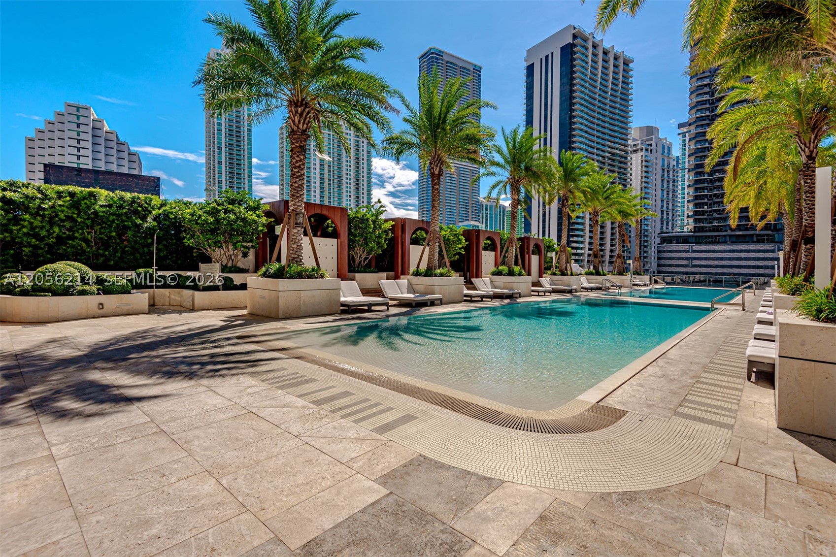 801 S Miami Ave #1207, Miami FL 33130