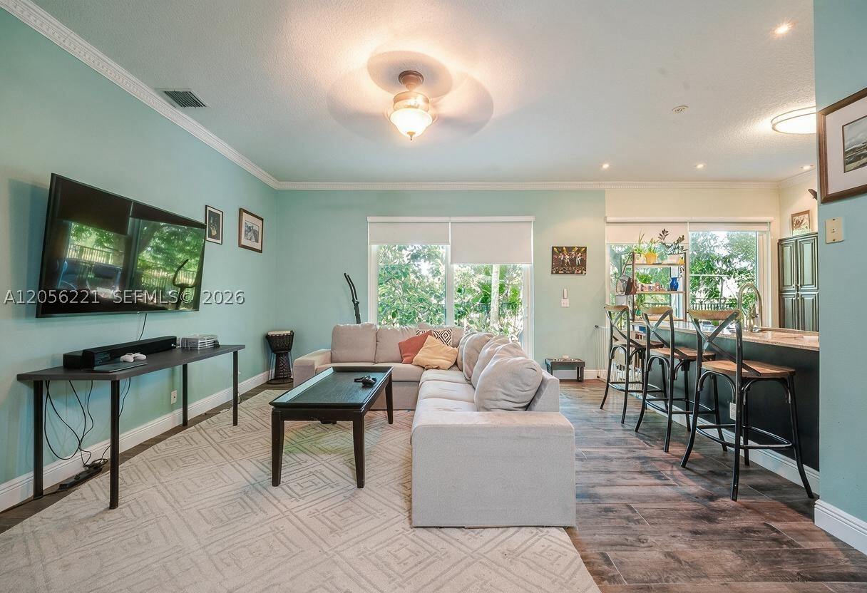 2209 NW 49th Ave, Coconut Creek FL 33063