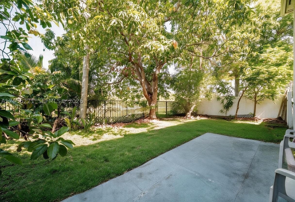 2209 NW 49th Ave, Coconut Creek FL 33063
