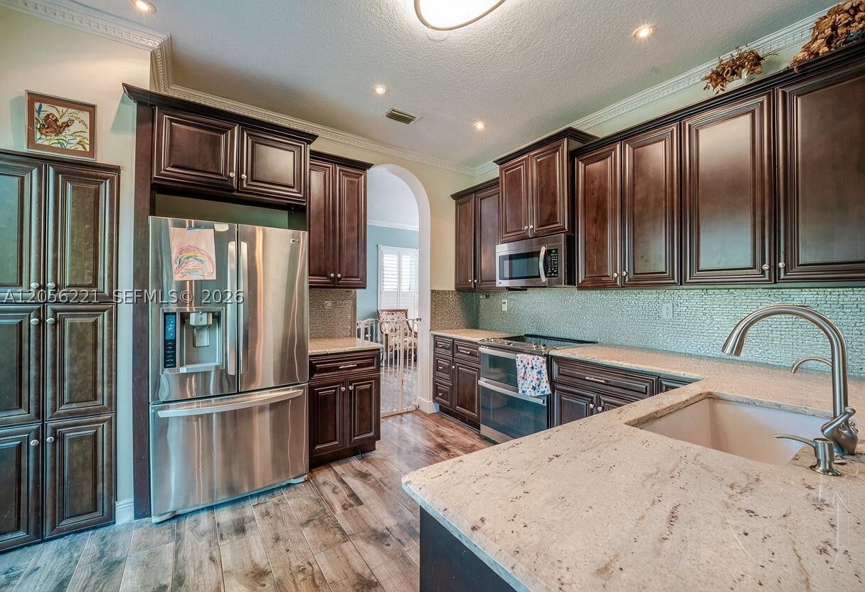 2209 NW 49th Ave, Coconut Creek FL 33063