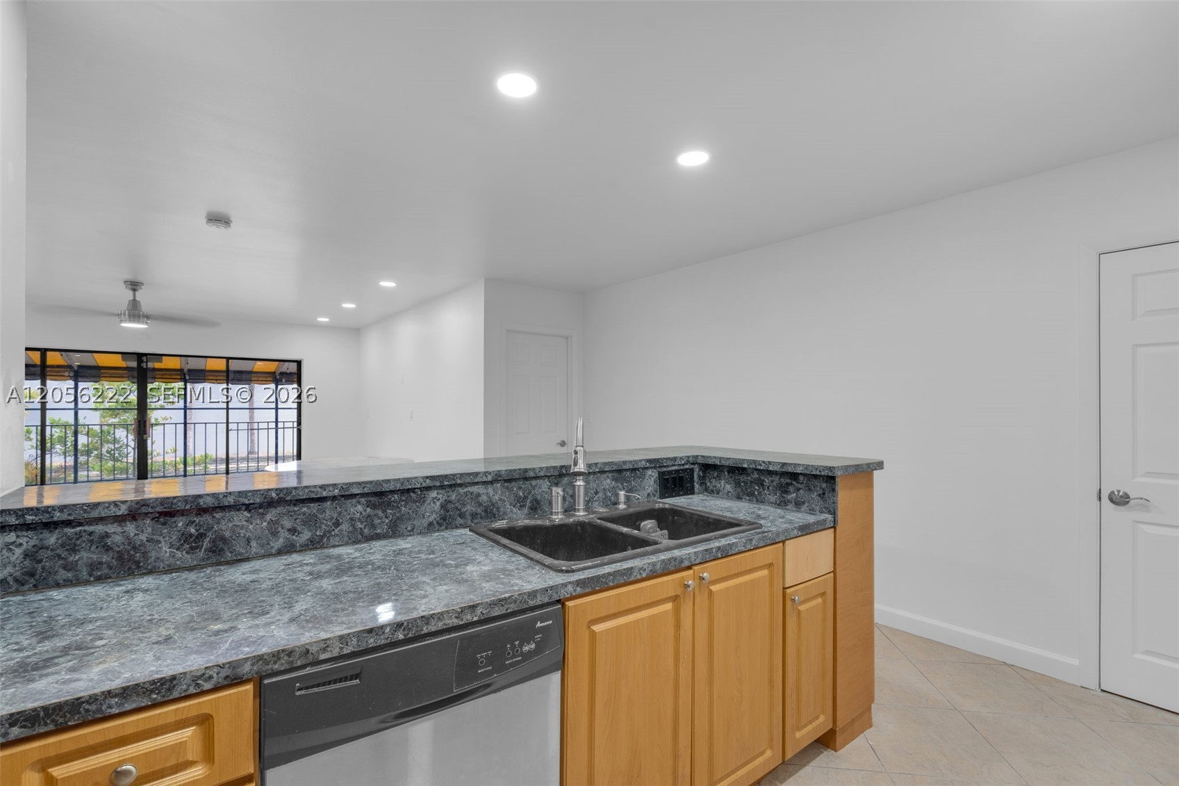 6433 Windmill Gate Rd #6433, Miami Lakes FL 33014