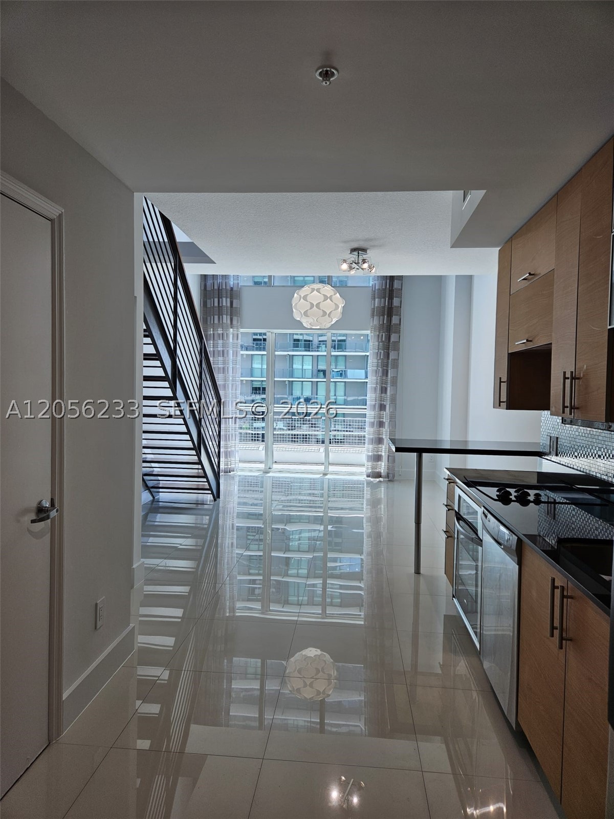 60 SW 13th St #2810, Miami FL 33130