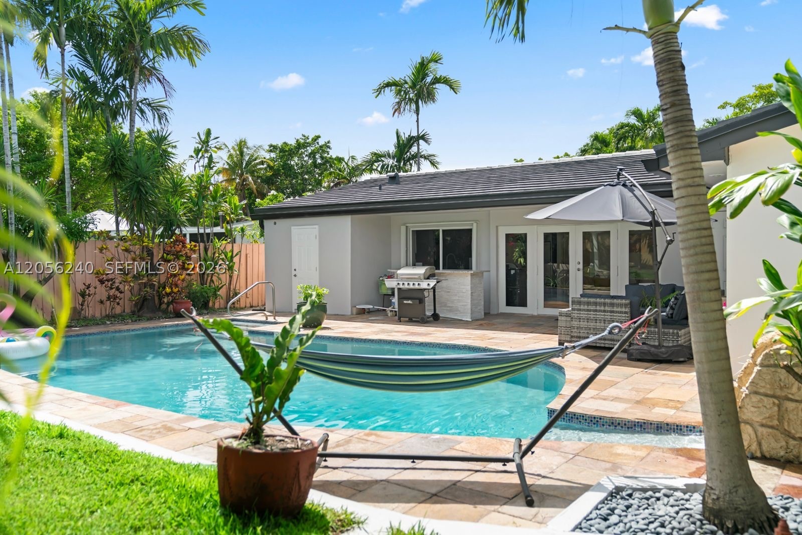 930 NE 182nd Ter, North Miami Beach FL 33162