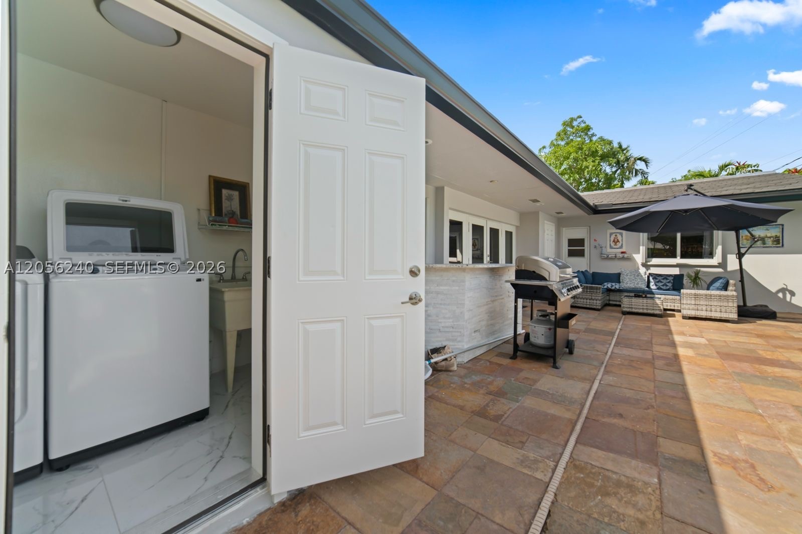 930 NE 182nd Ter, North Miami Beach FL 33162