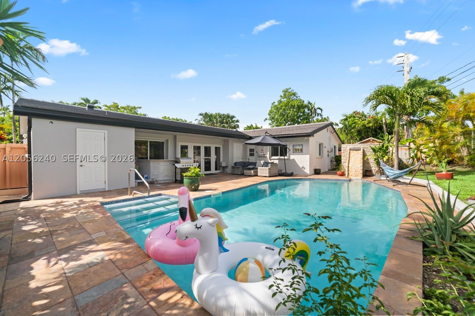 930 NE 182nd Ter, North Miami Beach FL 33162