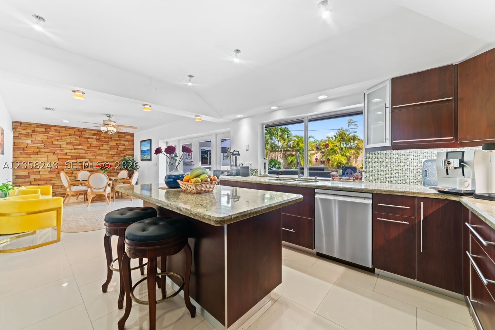 930 NE 182nd Ter, North Miami Beach FL 33162
