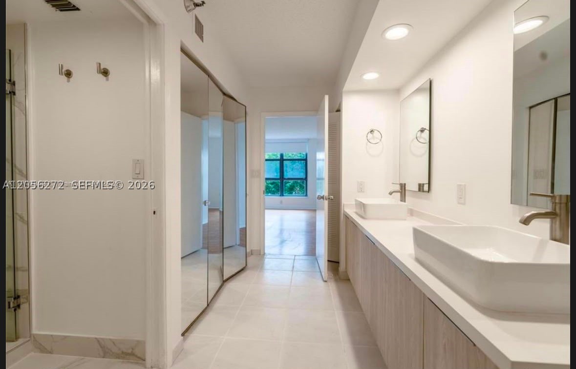 19101 NE 36th Ct #304, Aventura FL 33180
